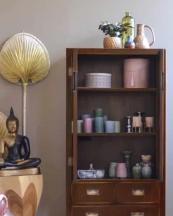 Asiatischer Schrank Shanghai braun