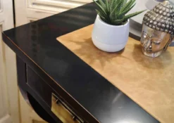 Asiatischer Schreibtisch
