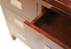 Asiatischer Vitrinenschrank Yantai braun