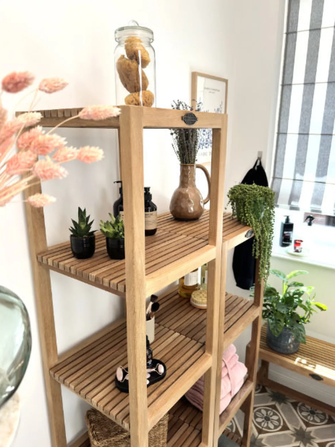 Badregal Holz Nevio