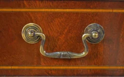 Bücherschrank 3-türig Mahagoni