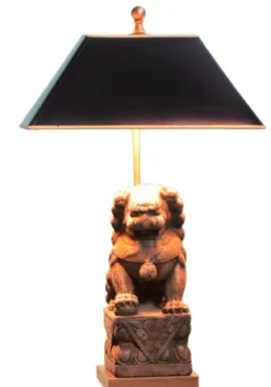 Figurenleuchte Tempellöwe