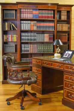 George III Breakfront in Mahagoni
