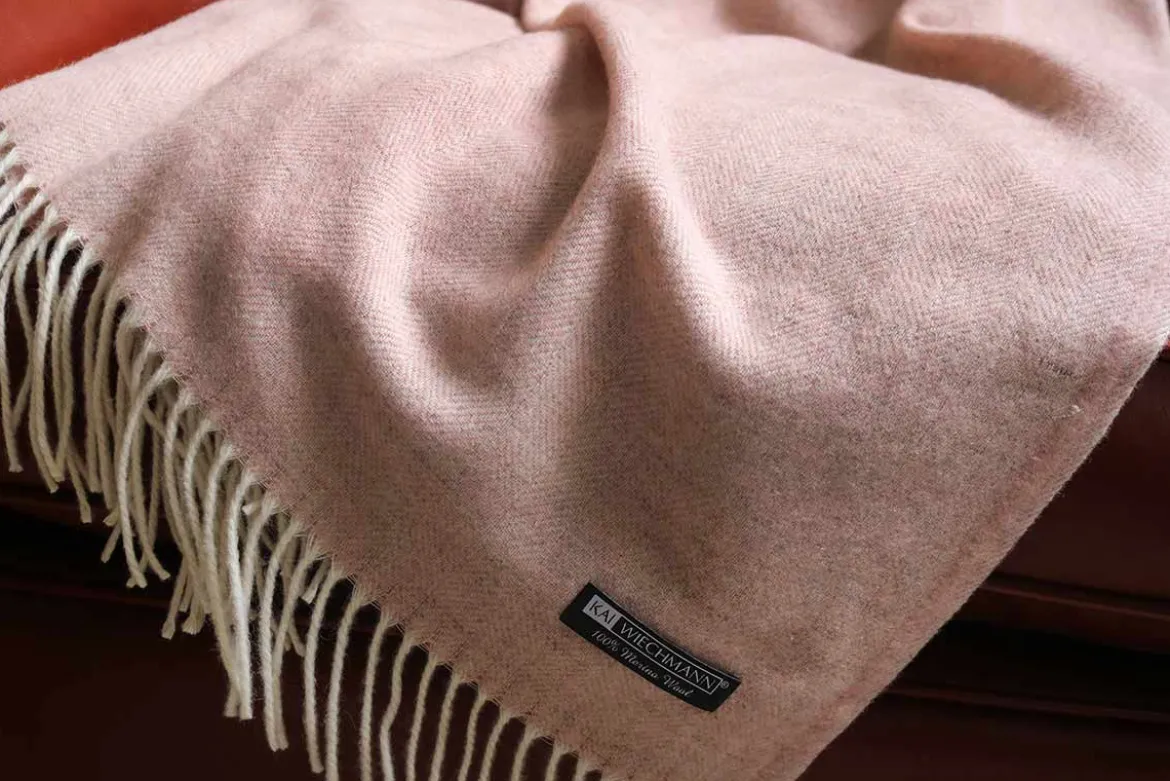 Premium Wolldecke in rosé