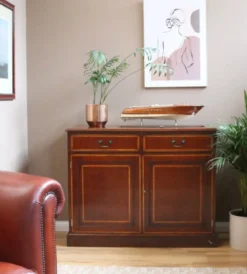 Sideboard 2-türig Mahagoni