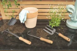 Teak Handrechen geschmiedet