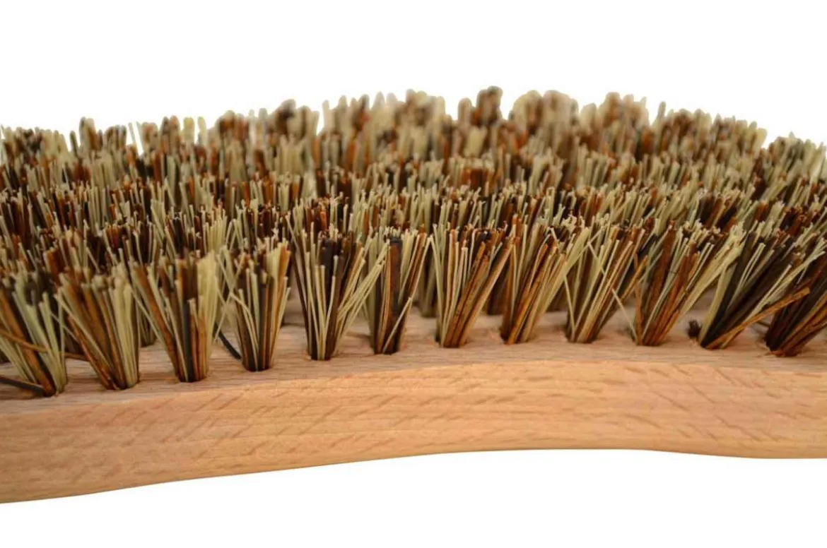 Teakseife mit hochwertiger Profi-Bürste